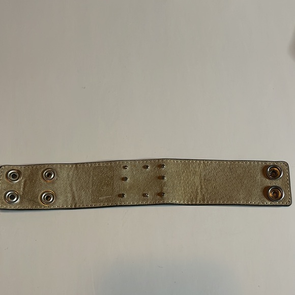 Harley Davidson Cuff - Picture 4 of 9